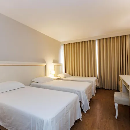 Hotel Riverside At Fieri